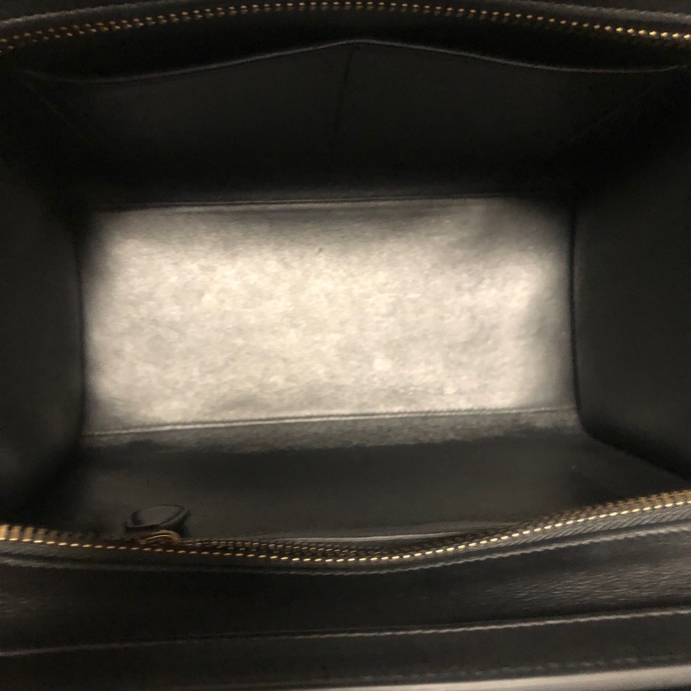 CELINE MICRO LUGGAGE HANDBAG IN SMOOTH CALFSKIN BLACK - Picture 13 of 15